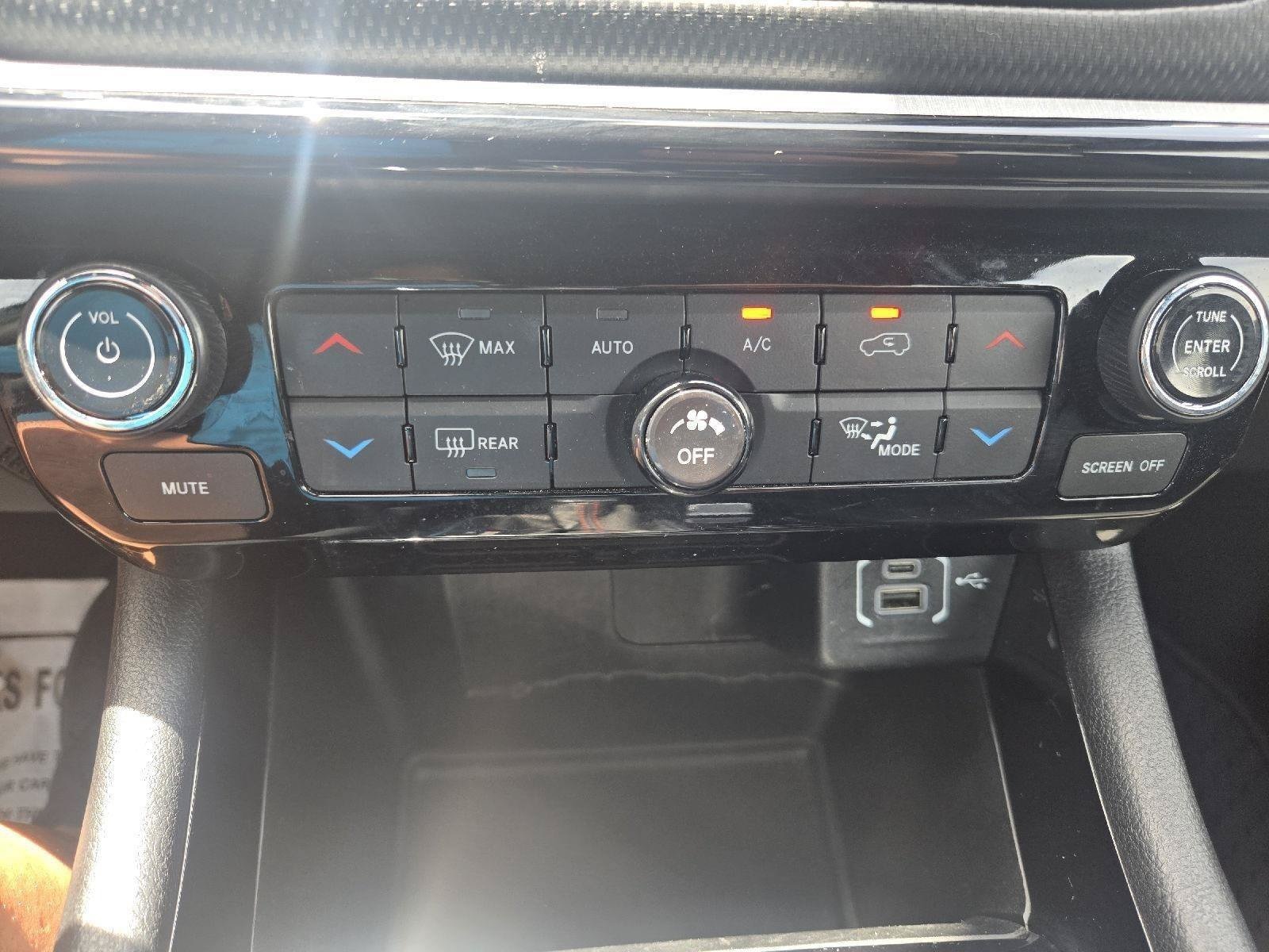 2025 Jeep Compass Trailhawk - Photo 19