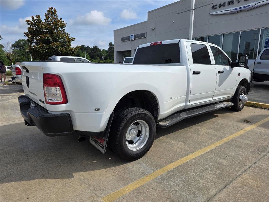 2024 RAM 3500 Tradesman 4X4 Crew Cab LWB's photo