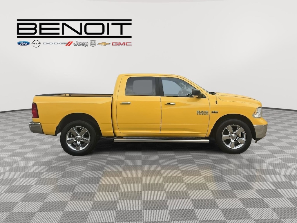 Used 2016 Ram 1500 Lone Star 2WD Crew Cab 140.5 Lone Star