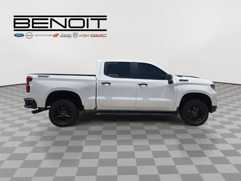 Used 2024 Chevrolet Silverado 1500 Custom Trail Boss 4WD Crew Cab 147 Custom Trail Boss