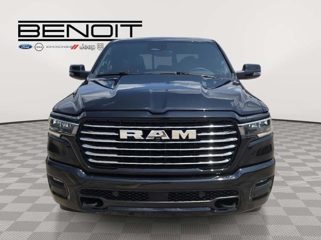 New 2026 Ram 1500 LARAMIE CREW CAB 4X4 5'7 BOX Pickup