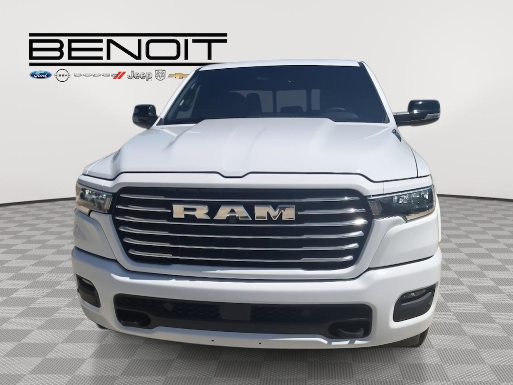 New 2026 Ram 1500 LARAMIE CREW CAB 4X4 5'7 BOX Pickup