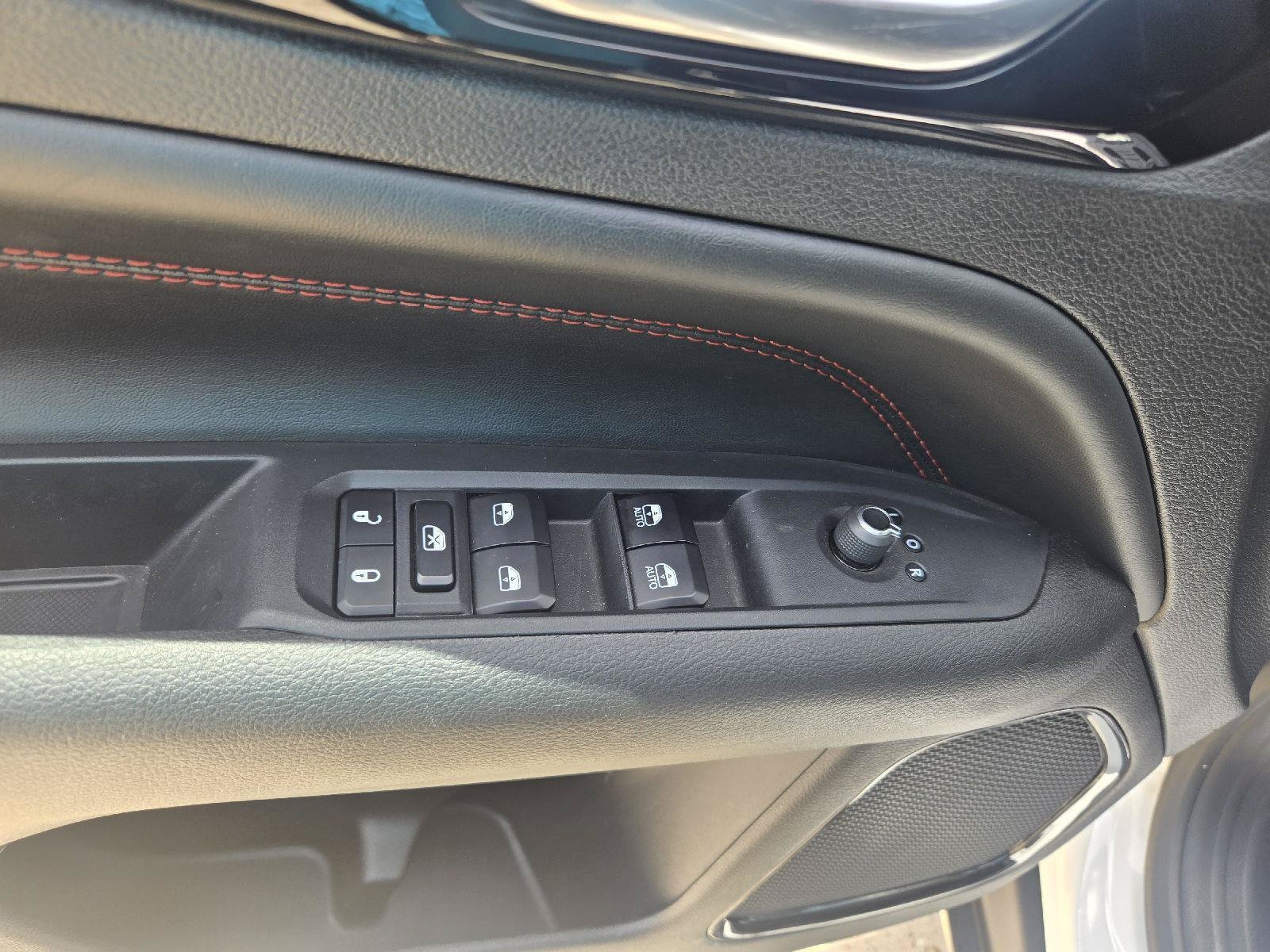 2025 Jeep Compass Trailhawk - Photo 12