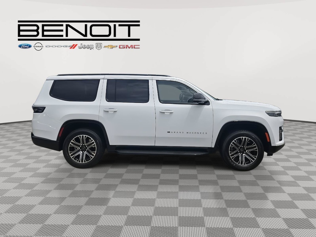 New 2026 Jeep Grand Wagoneer 4X2 Sport Utility