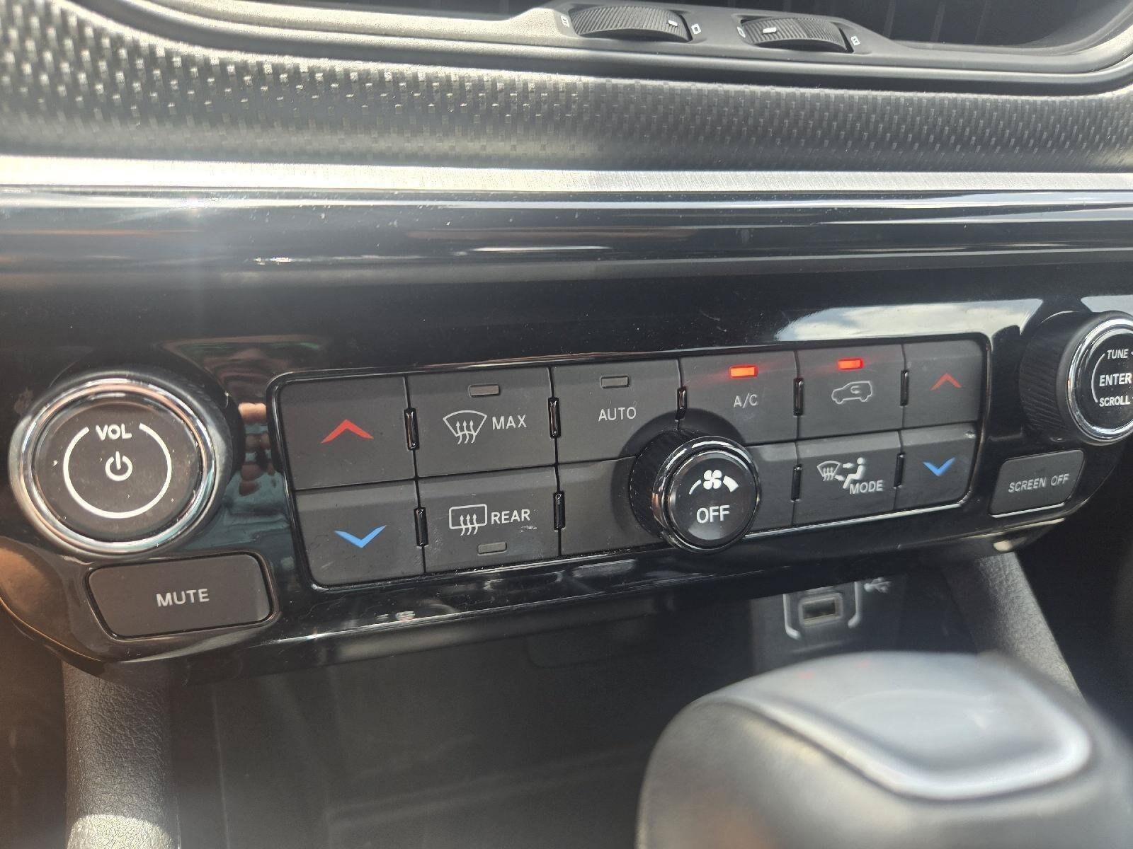 2025 Jeep Compass Trailhawk - Photo 19