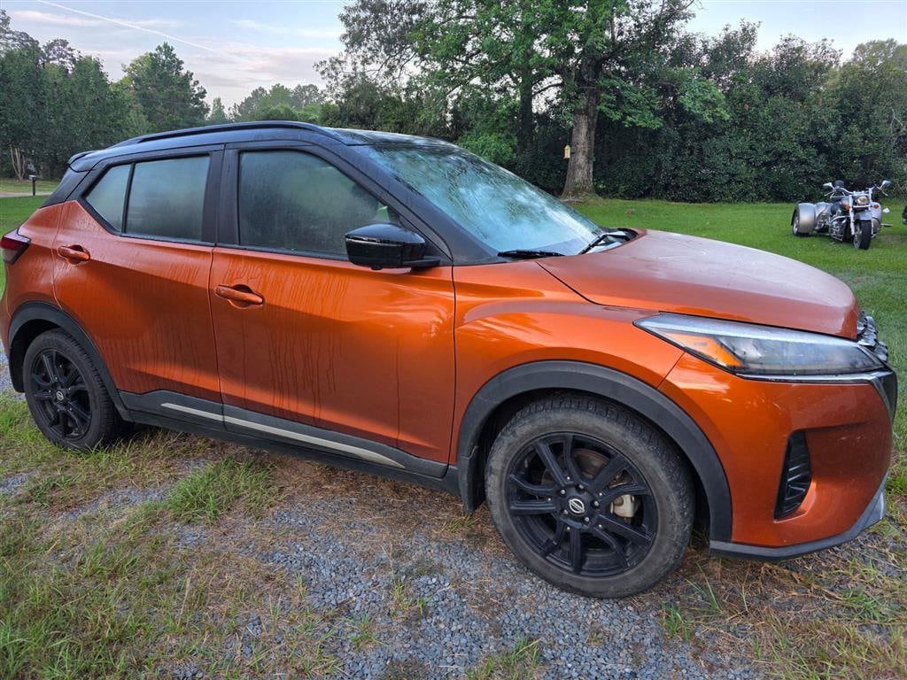 Used 2021 Nissan Kicks SR SR FWD
