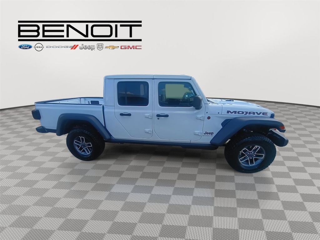 New 2026 Jeep Gladiator MOJAVE 4X4 Pickup