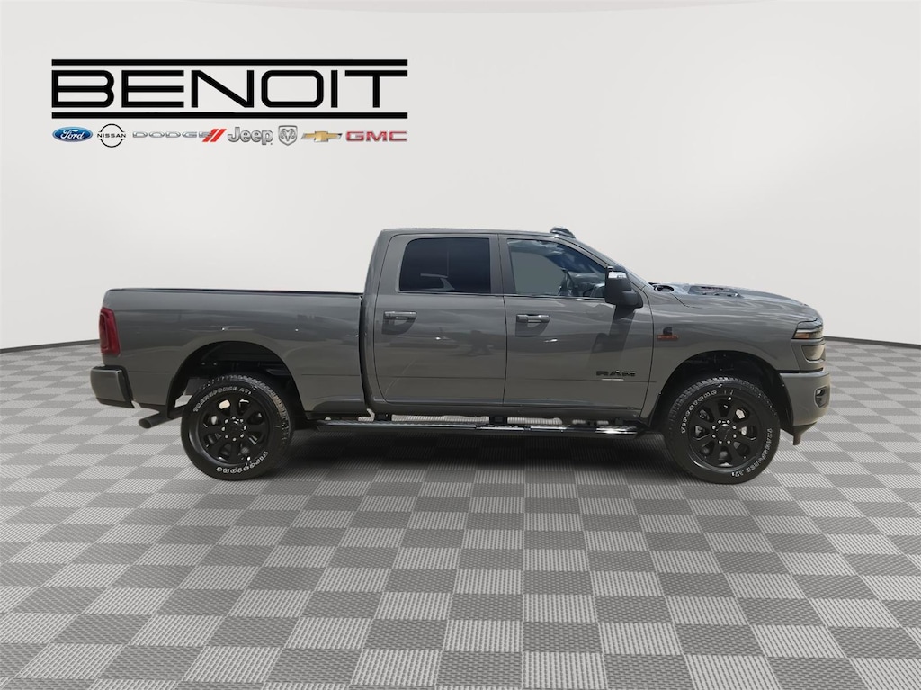 New 2026 Ram 2500 LARAMIE CREW CAB 4X4 6'4 BOX Pickup