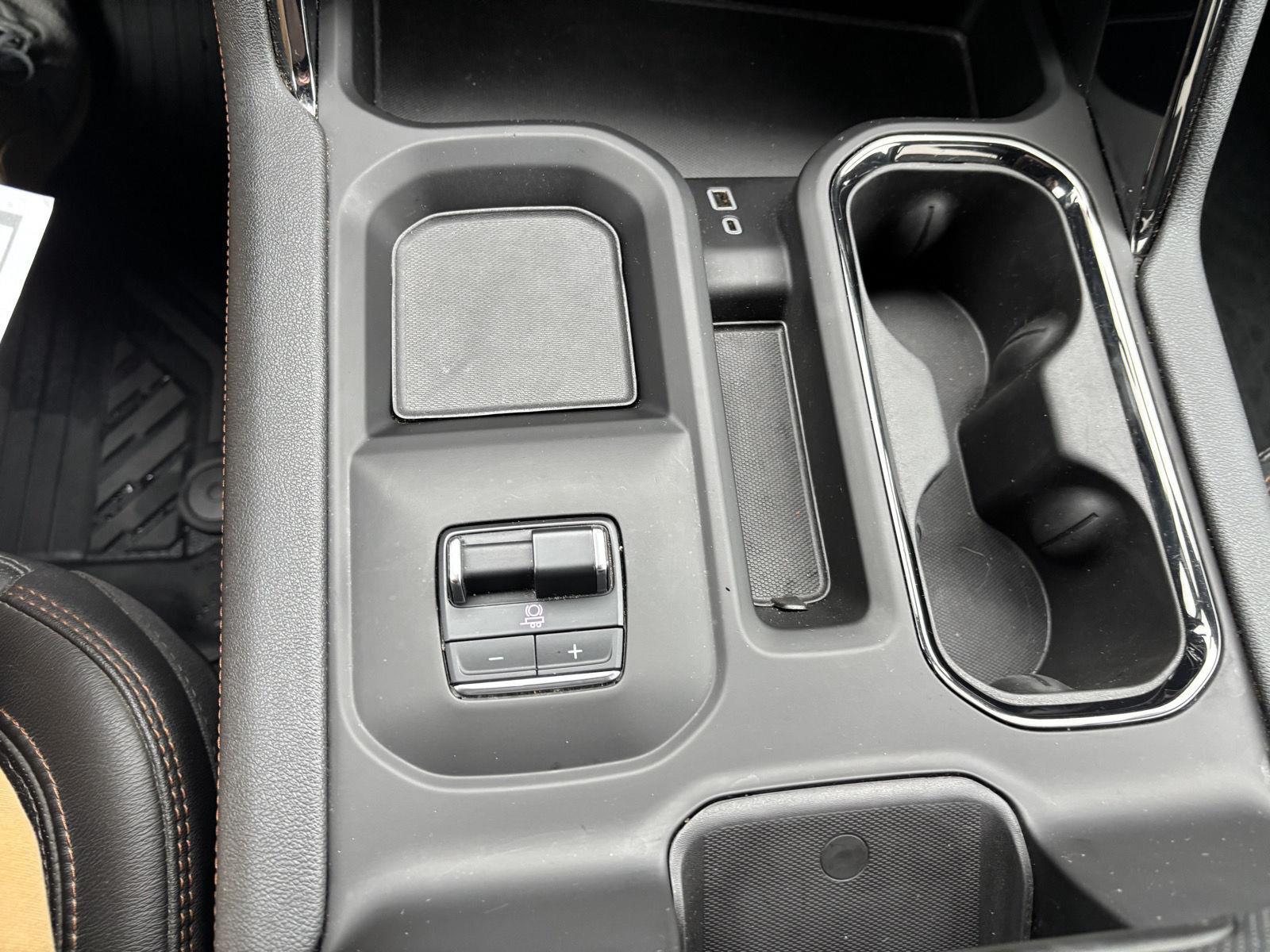 2024 GMC Sierra 2500HD AT4 - Photo 15