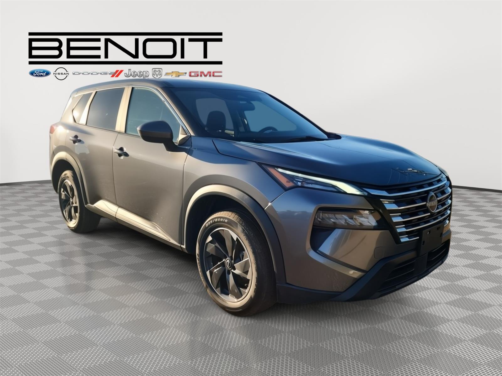 2024 Nissan Rogue SV photo 3