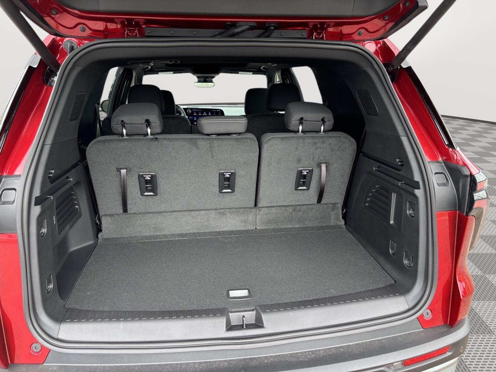 2026 Chevrolet Traverse LT - Photo 7