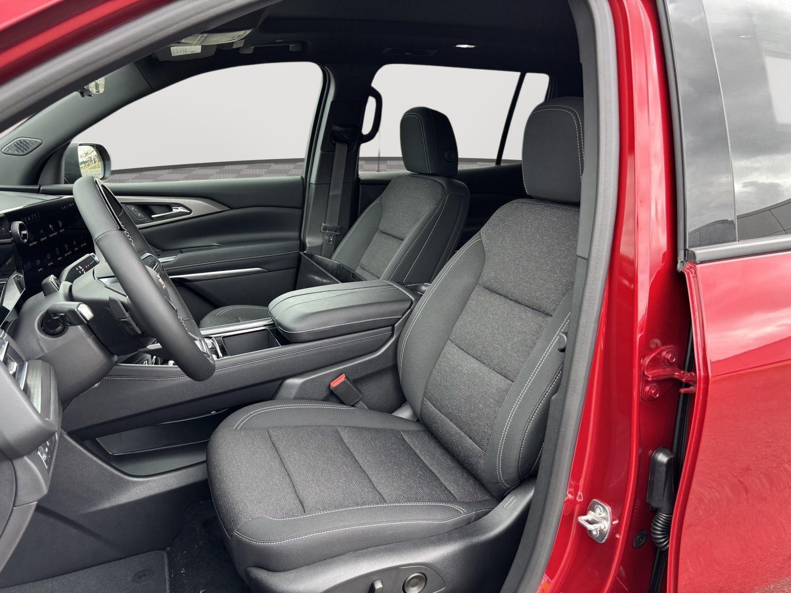 2026 Chevrolet Traverse LT - Photo 14