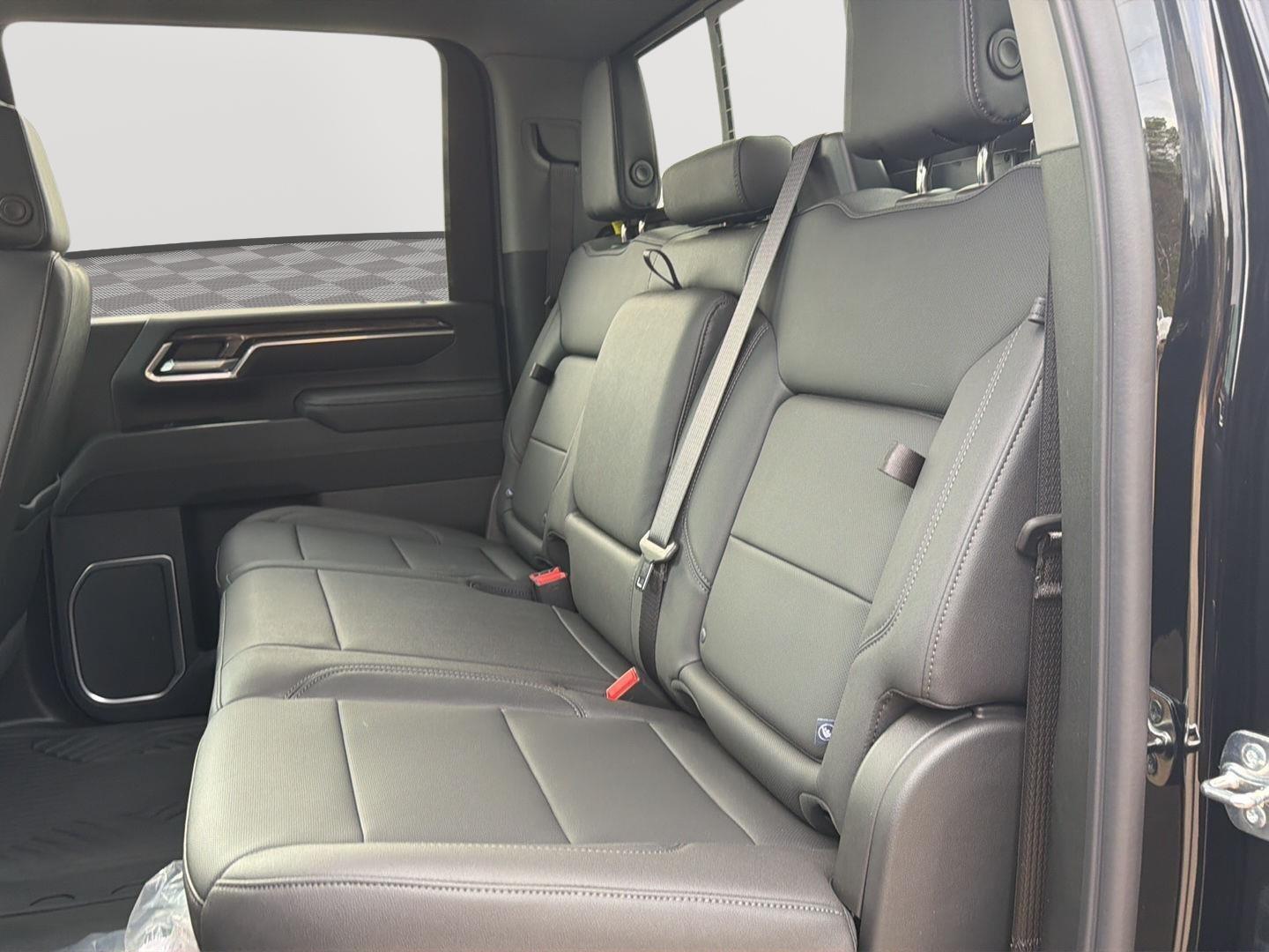 2026 Chevrolet Silverado 2500 HD LTZ - Photo 19
