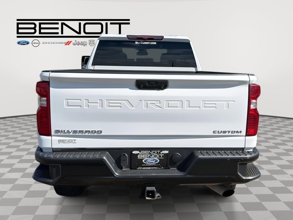 Used 2024 Chevrolet Silverado 2500 HD Custom Truck