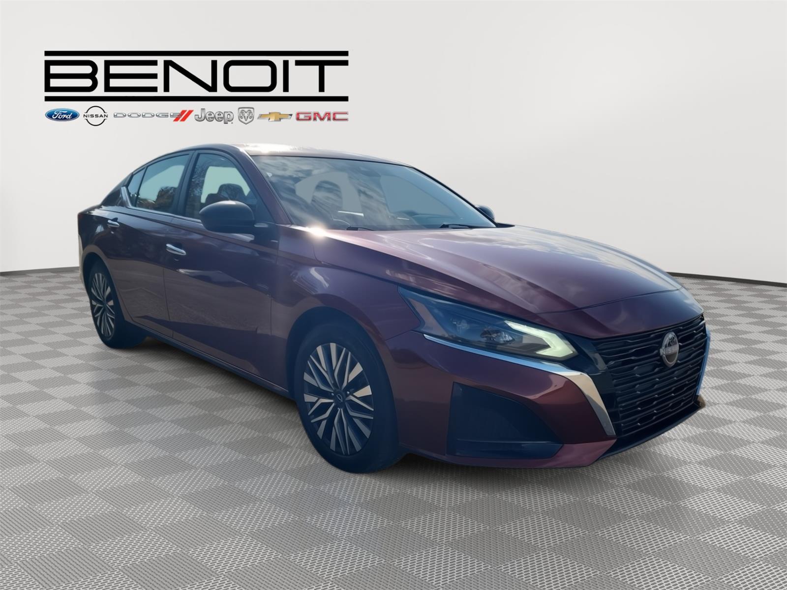 2024 Nissan Altima 2.5 SV photo 3