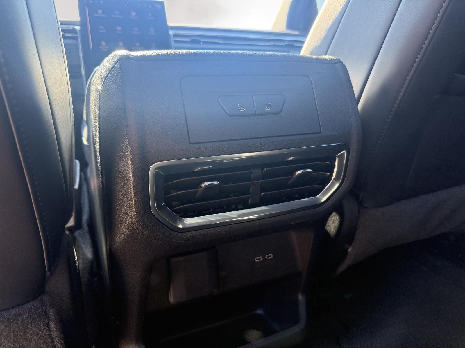 2024 Gmc Sierra EV Denali Edition 1 photo 2