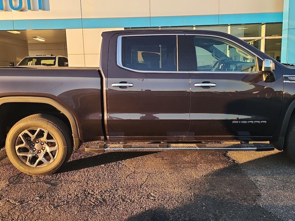 New 2026 GMC Sierra 1500 SLT Truck