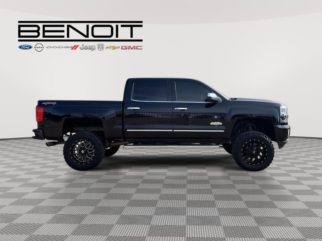 Used 2017 Chevrolet Silverado 1500 High Country Truck