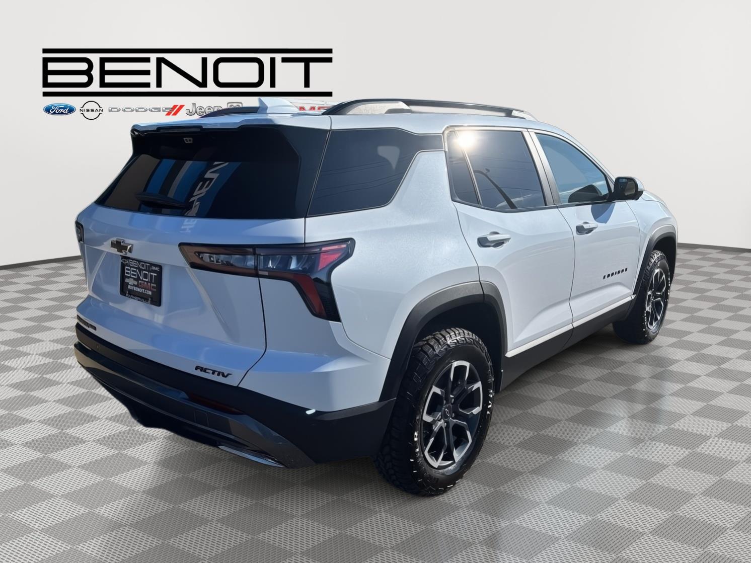 2026 Chevrolet Equinox ACTIV photo 4