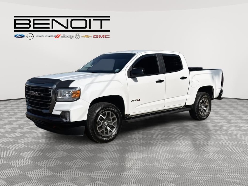 Used 2022 GMC Canyon 4WD AT4 w/Cloth Truck
