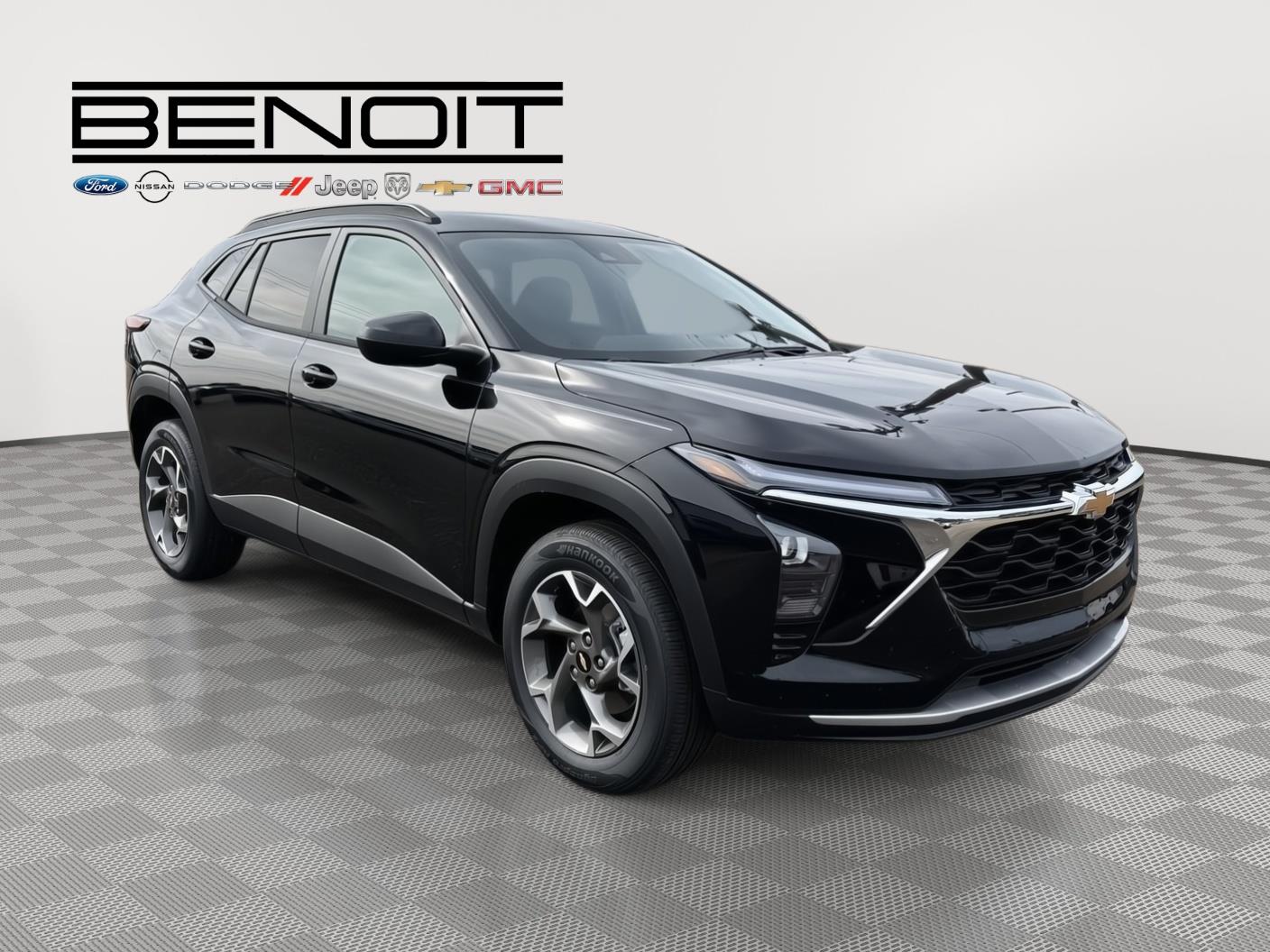 2026 Chevrolet Trax LT photo 3