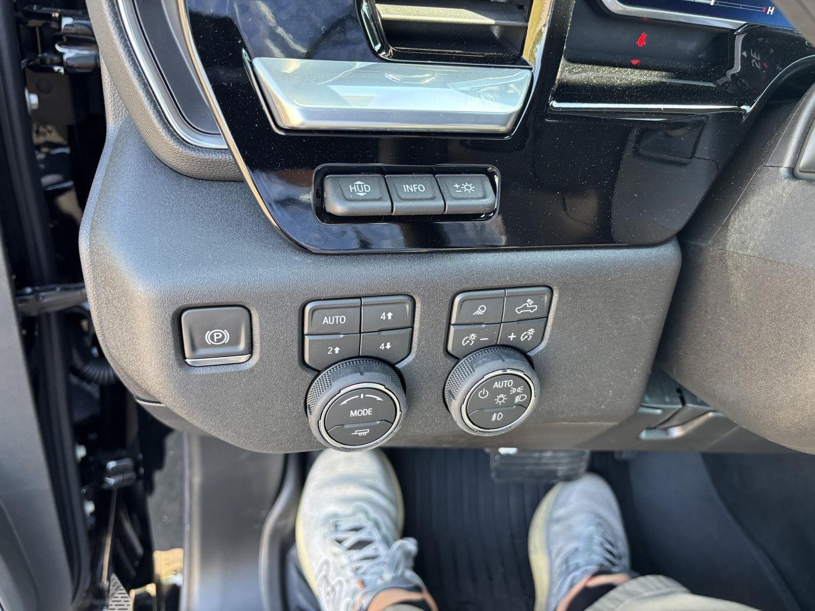 2026 Chevrolet Silverado 2500 HD LTZ - Photo 18