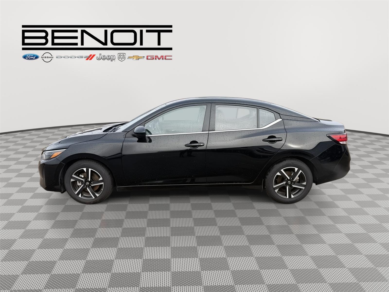 2024 Nissan Sentra SV photo 4