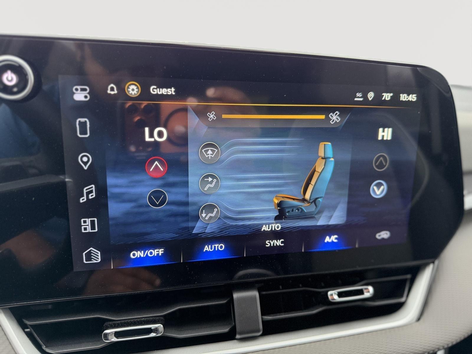 2026 Chevrolet Equinox LT - Photo 17