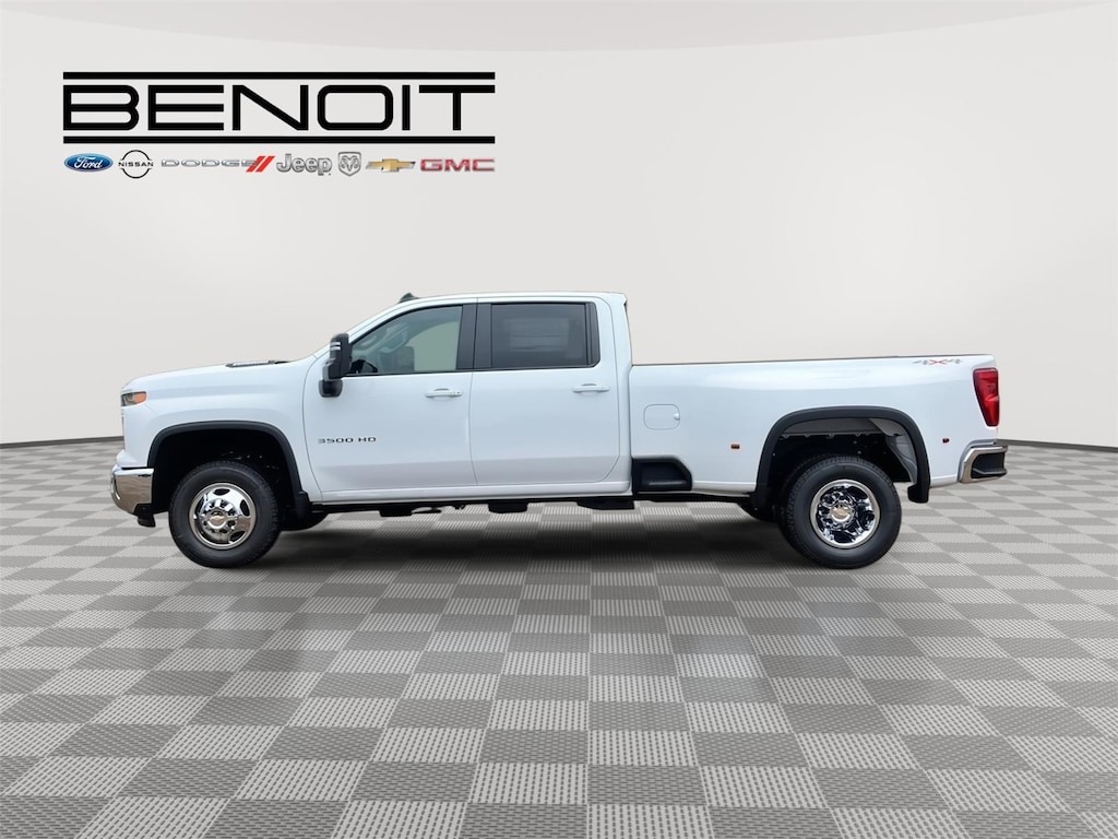 New 2026 Chevrolet Silverado 3500 HD LT DRW Truck