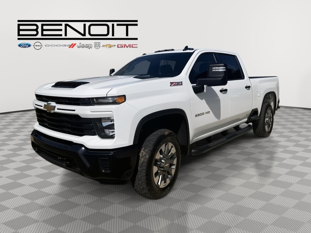 Used 2024 Chevrolet Silverado 2500 HD Custom Truck