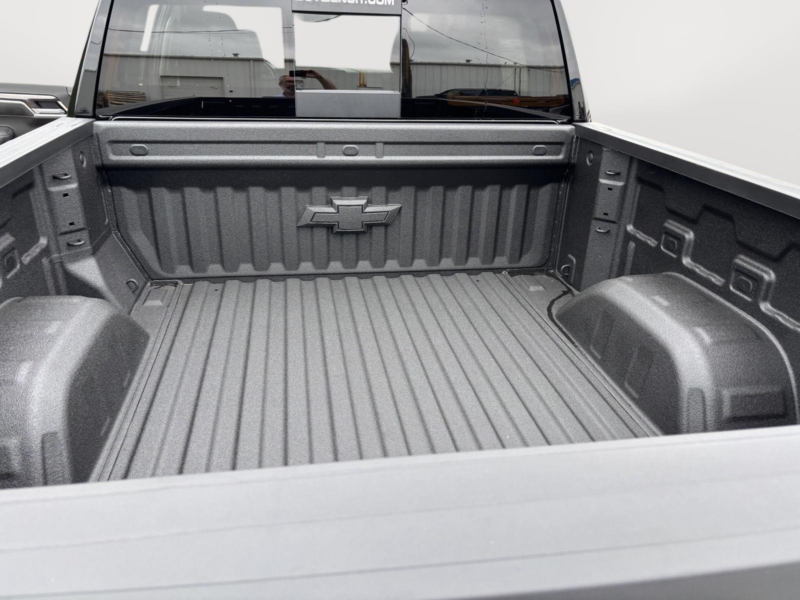 2026 Chevrolet Silverado 1500 LTZ - Photo 22