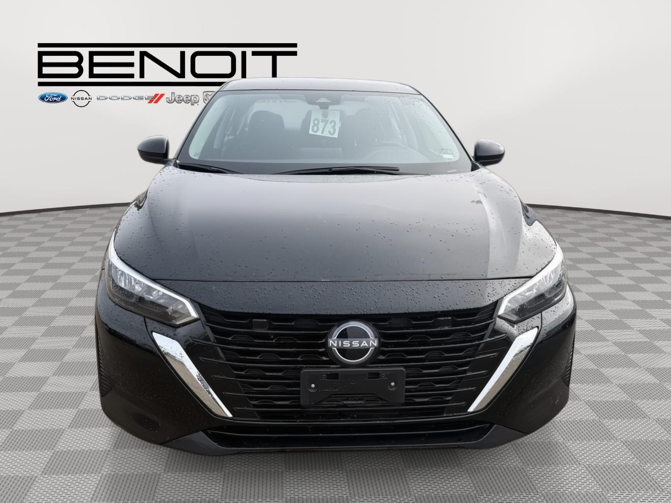 2024 Nissan Sentra SV photo 2