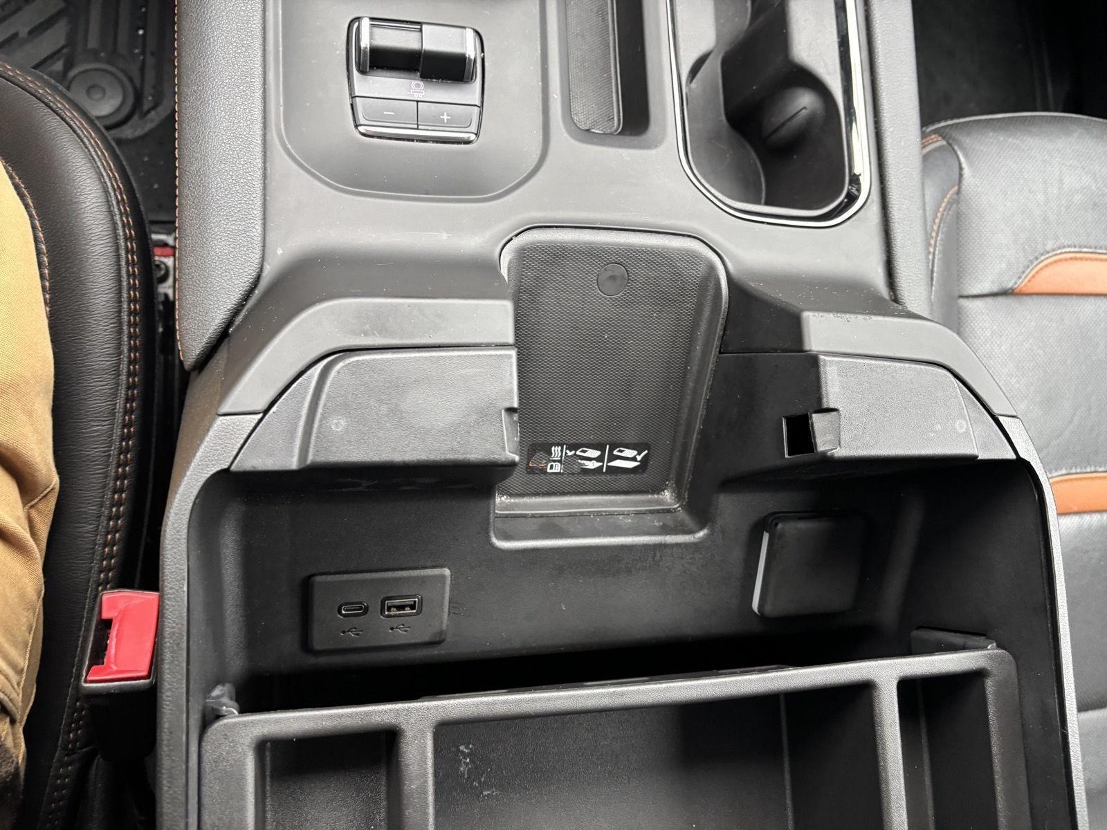 2024 GMC Sierra 2500HD AT4 - Photo 16