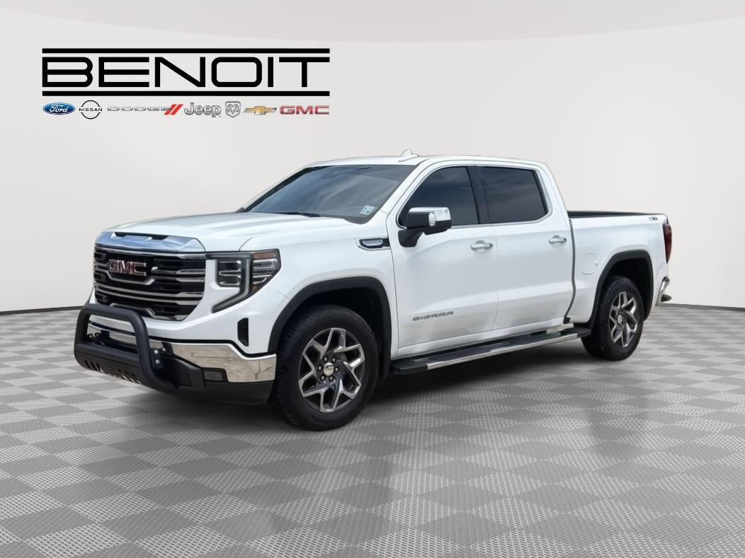 2024 GMC Sierra 4WD Crew Cab Short Box SLT's photo