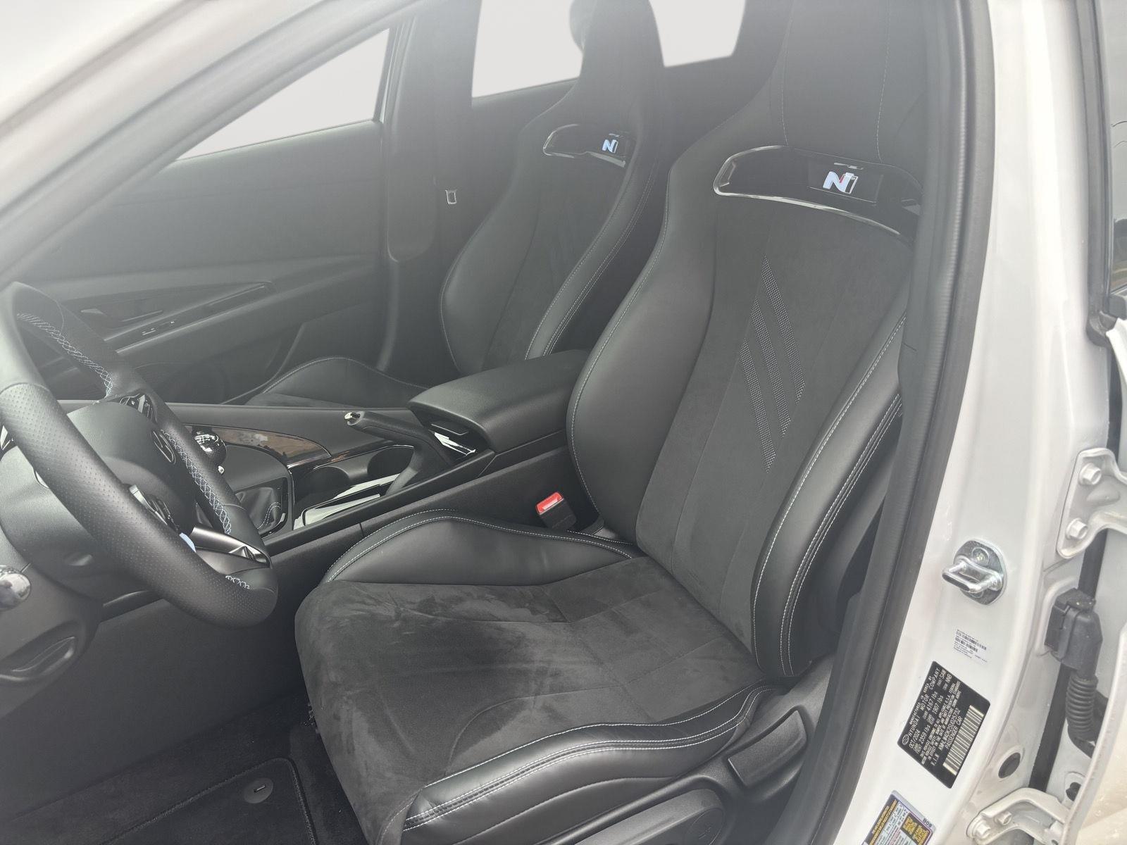 2025 Hyundai Elantra N - Photo 20