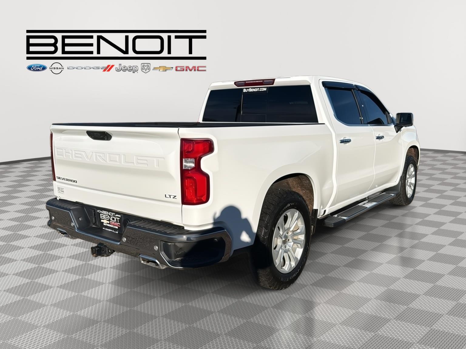 2026 Chevrolet Silverado 1500 LTZ - Photo 7