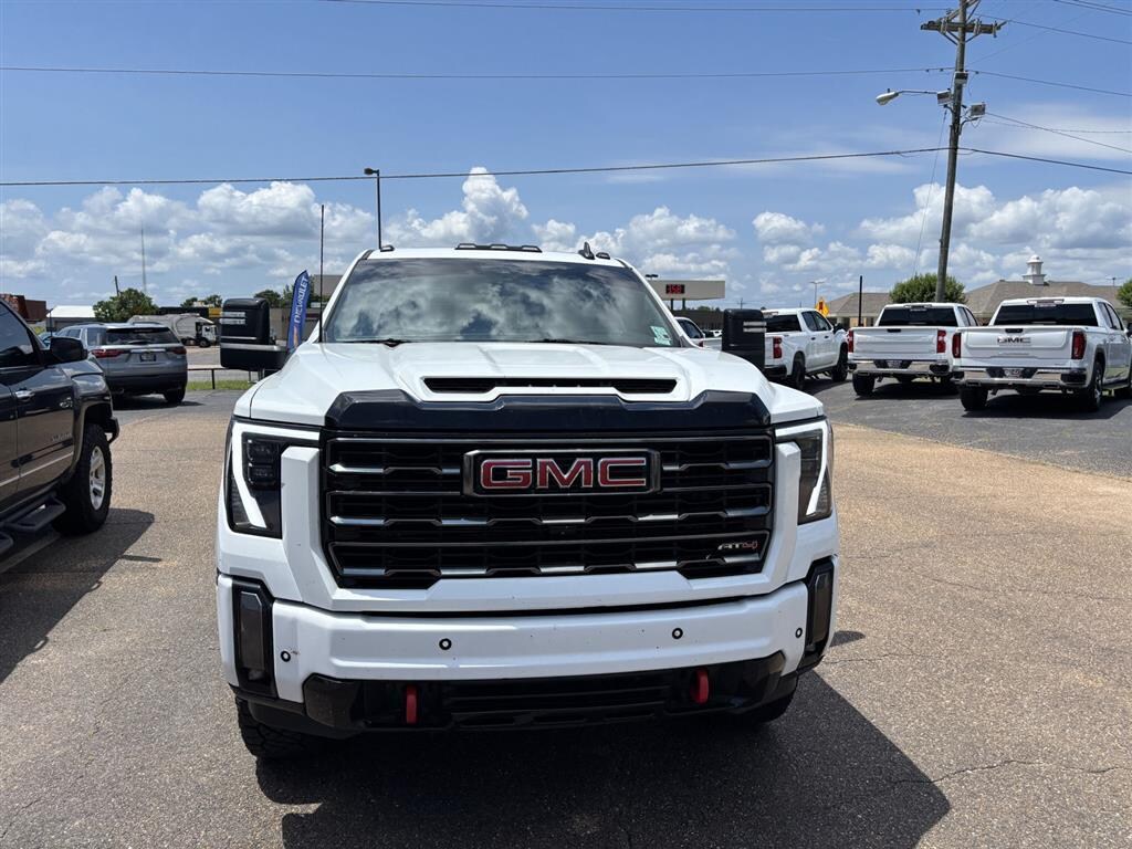 Used 2024 GMC Sierra 2500 HD AT4 Truck