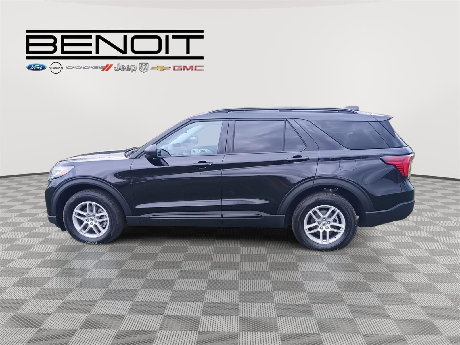 2026 Ford Explorer Tremor - Photo 8