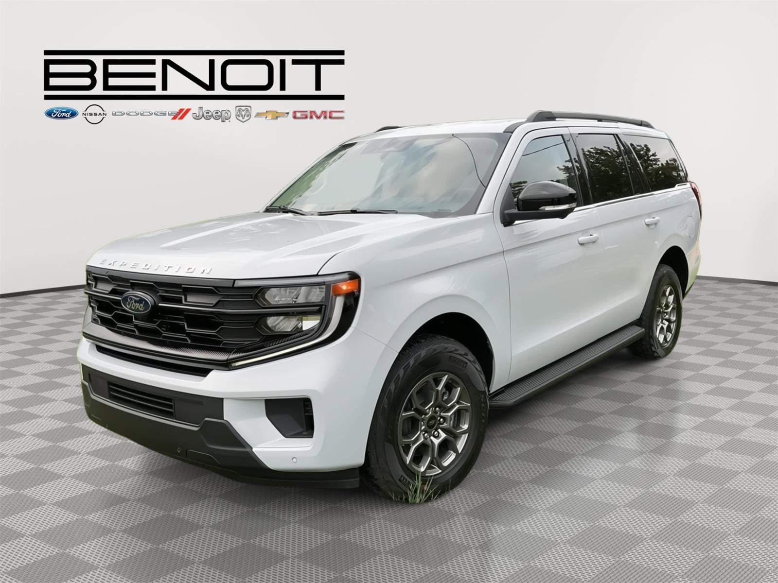 2026 Ford Expedition Active's photo