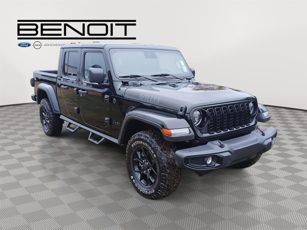 Used 2024 Jeep Gladiator Sport Truck Crew Cab