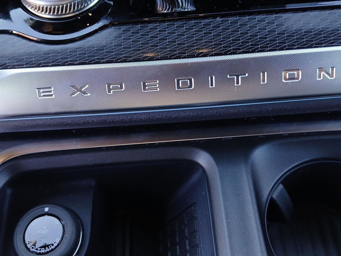2025 Ford Expedition Platinum - Photo 20