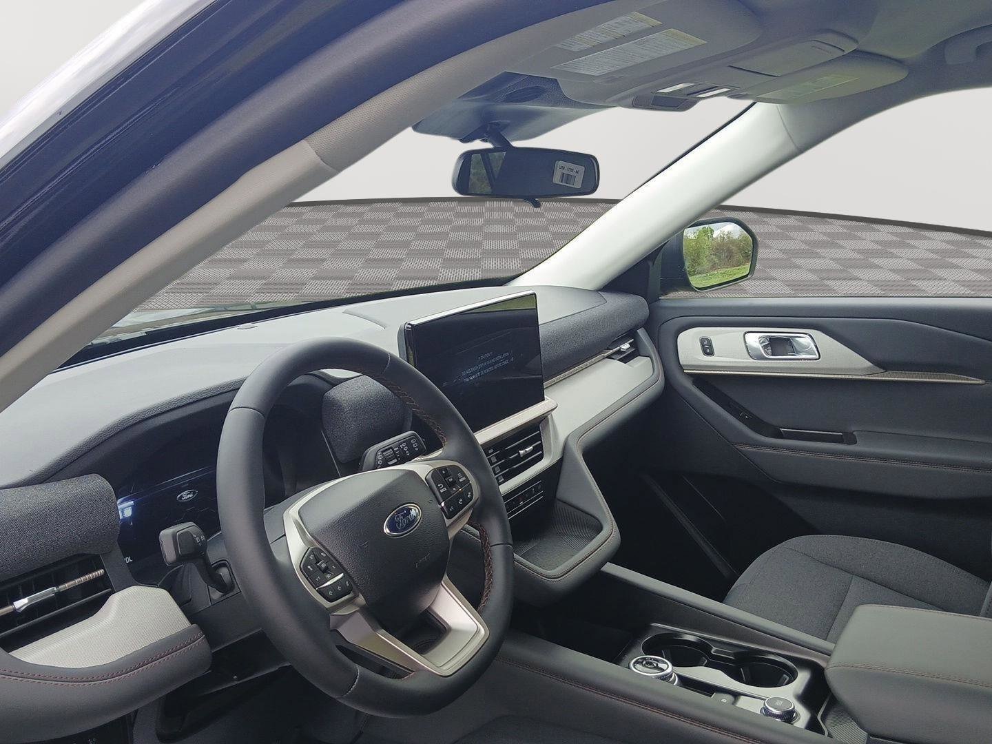2026 Ford Explorer Tremor - Photo 9