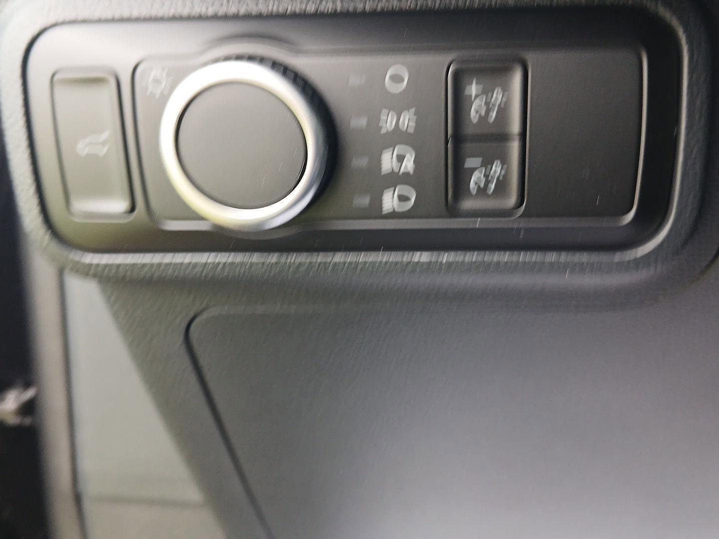 2026 Ford Explorer Tremor - Photo 16