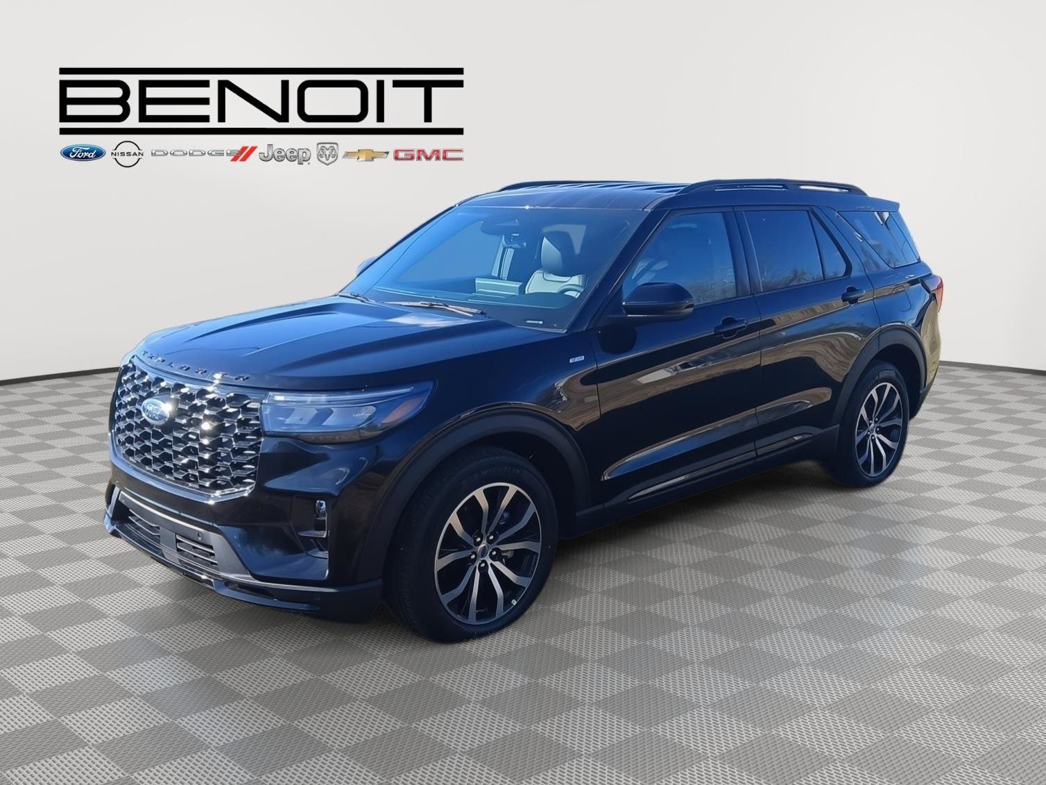 2026 Ford Explorer ST-LINE's photo