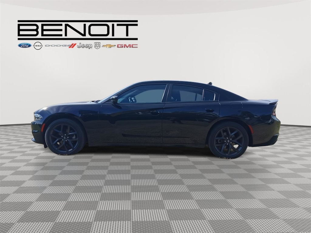 Used 2022 Dodge Charger SXT Sedan