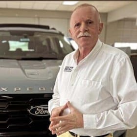Staff member Dennis Parrott from ID_76f8a8