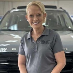Staff member Stephanie Norred from ID_d616b3