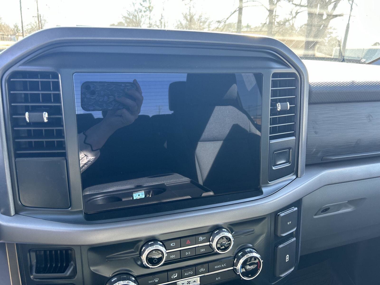 2025 Ford F-150 XLT - Photo 15