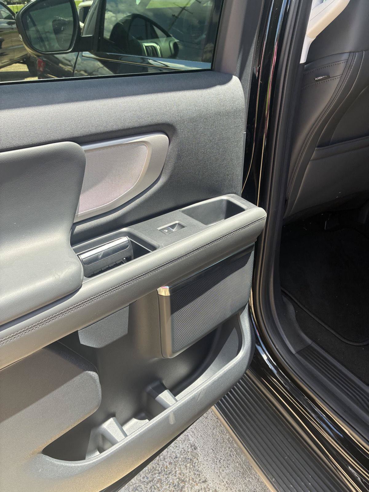 2026 Ford Expedition Active - Photo 15