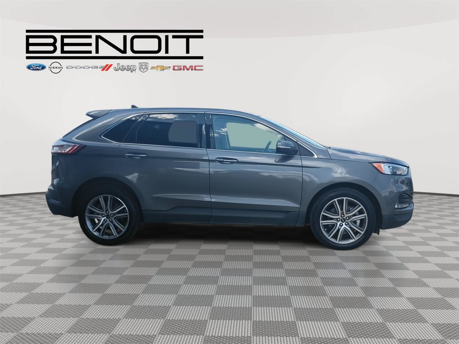 2024 Ford Edge Titanium